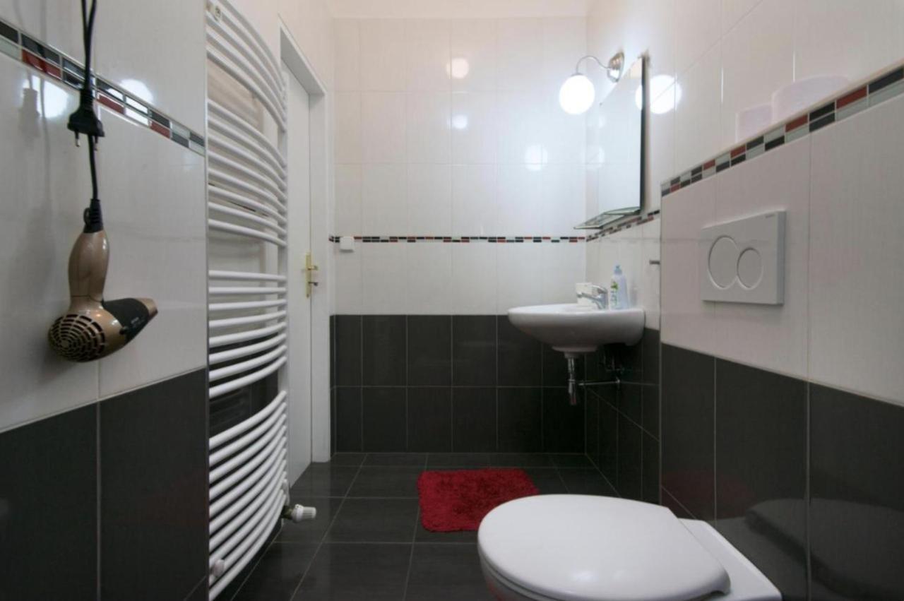 Central Prague Wenceslas Square Apartments Εξωτερικό φωτογραφία