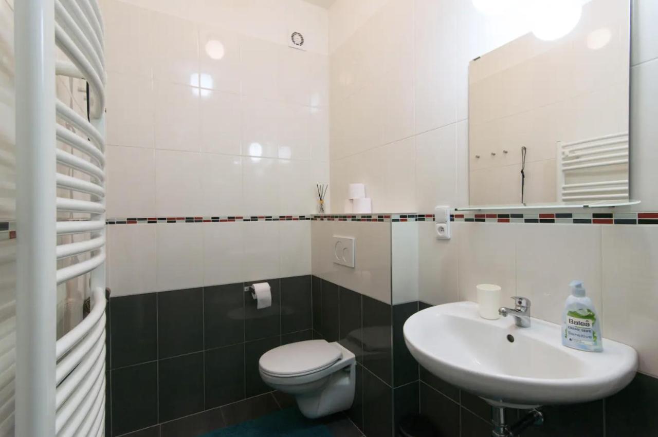 Central Prague Wenceslas Square Apartments Εξωτερικό φωτογραφία
